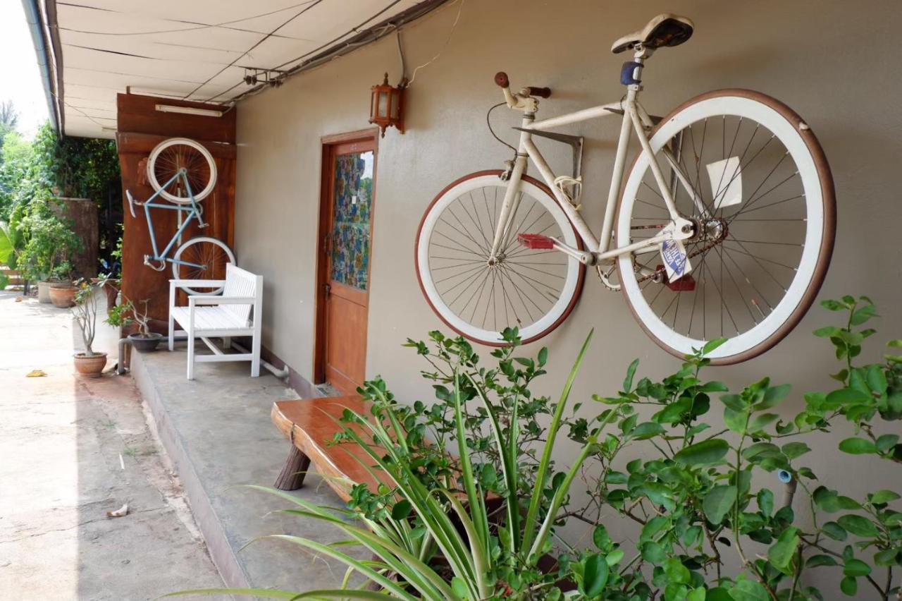 Chokchai Hotel Sai Yok Ngoại thất bức ảnh