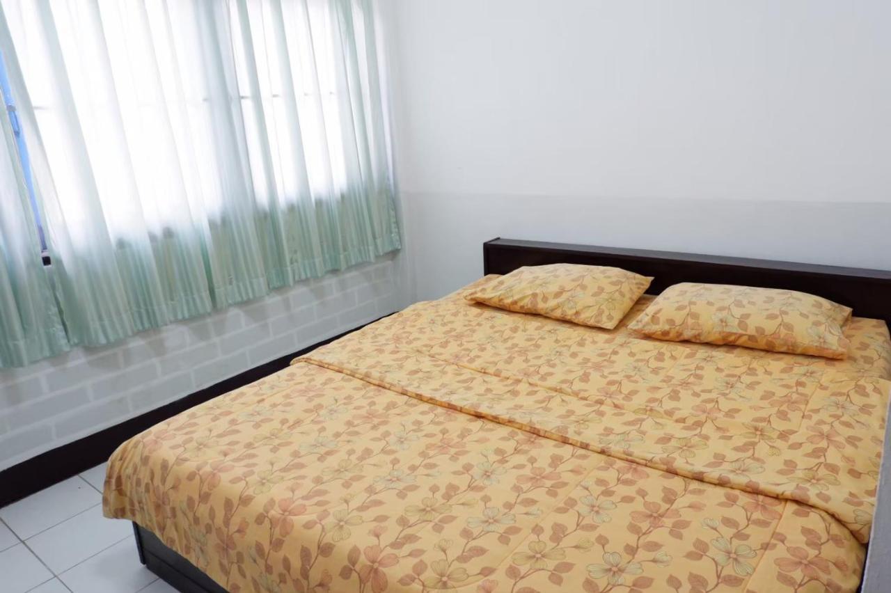 Chokchai Hotel Sai Yok Ngoại thất bức ảnh