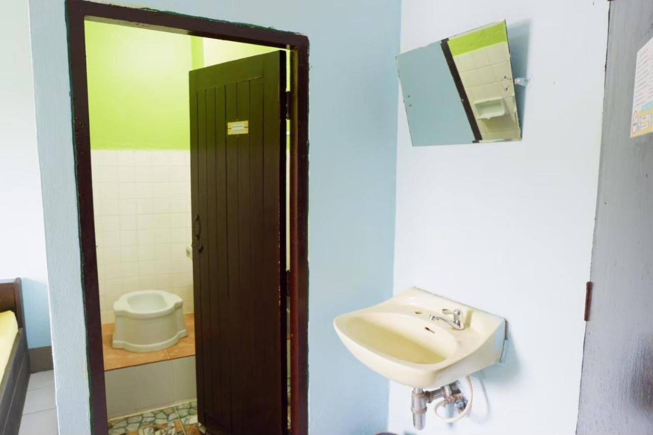 Chokchai Hotel Sai Yok Ngoại thất bức ảnh